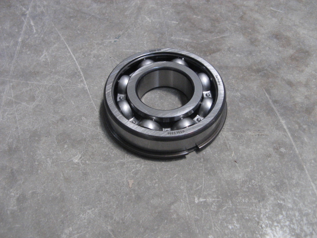 5168238 - BALL BEARING40mm ID x 90mm OD x 23mm W