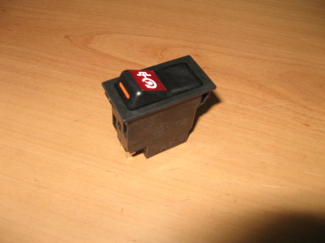 9817433 - SWITCH-MOTOR DURDURMA